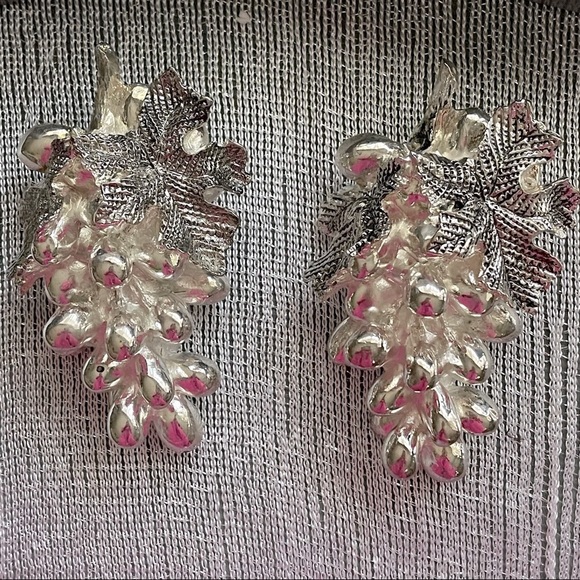 Silver plated Resin fruit Decor - Picture 5 of 12